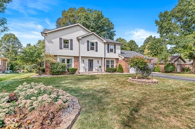 6542 Kingman Dr, Indianapolis, IN 46256 - photo 2