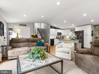 6272 Cobbler Ct, Columbia, MD 21045 - photo 3