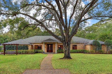 2 Lorrielake Ln, Houston, TX 77024 - photo 2