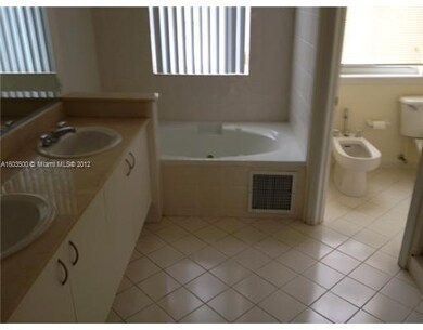 unlisted-address, Doral, FL 33178 - photo 3