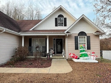 76 Rose St, Paintsville, KY 41240 - photo 2