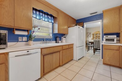 66 Edgewood Dr, Crawfordville, FL 32327 - photo 7