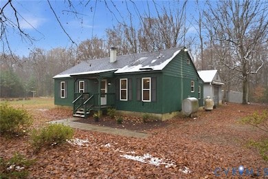 147 Belsches Rd, Bumpass, VA 23024 - photo 2