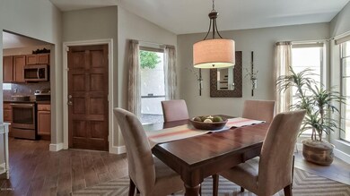 Dining/Entrance