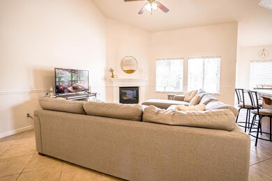 3235 N Arroyo Ave, Fresno, CA 93727 - photo 5