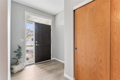 5794 Oakwood Ave NE unit 2, Cedar Rapids, IA 52402 - photo 4