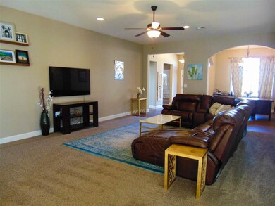 800 Silverado, Alamogordo, NM 88310 - photo 4