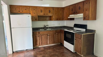 3708 Shane Dr, Moss Point, MS 39562 - photo 4