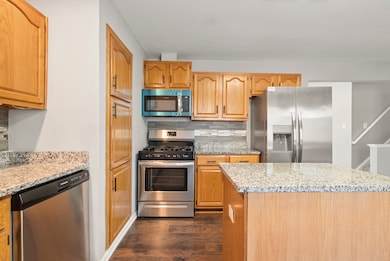 16380 Terry Ln, Oak Forest, IL 60452 - photo 6