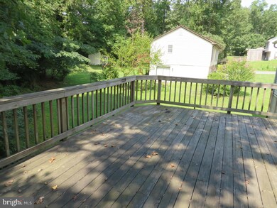 11925 Susan Ln, Lusby, MD 20657 - photo 4