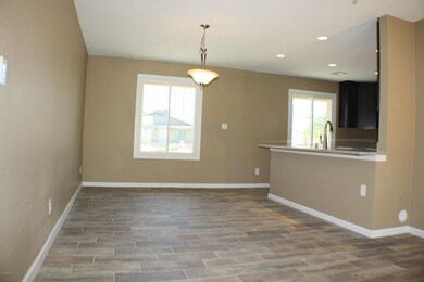 07 kitchen other way