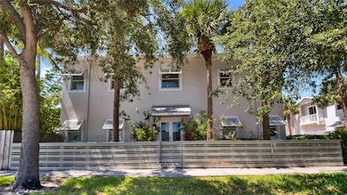 2105 SE 5th St unit 2105, Pompano Beach, FL 33062 - photo 2