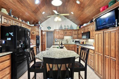 25 Timbergreen Cir, Denton, TX 76205 - photo 2