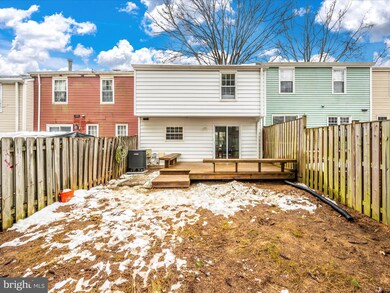 12842 Kitchen House Way, Germantown, MD 20874 - photo 3