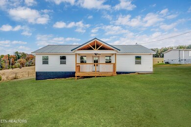 725 Lookout Dr, Rutledge, TN 37861 - photo 2