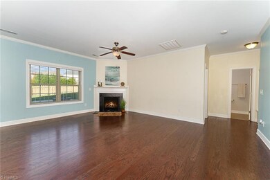 2359 Birch View Dr, High Point, NC 27265 - photo 7