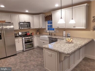 3751 Rotherfield Ln, Chadds Ford, PA 19317 - photo 3