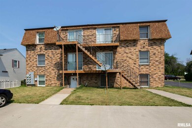 2029 E 38th Street Place, Davenport, IA 52807 - photo 3