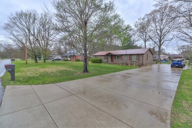 1307 Royal Trail, Manchester, TN 37355 - photo 2