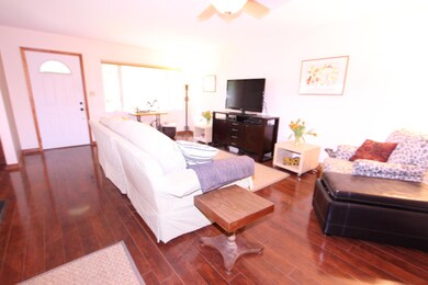 957 Grandon Ave, Columbus, OH 43209 - photo 3