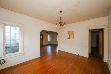 1319 Mier St, Laredo, TX 78040 - photo 7