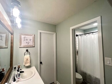 1166 David Benjamin Dr, McComb, MS 39648 - photo 6