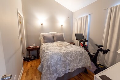 1821 W Augusta Blvd unit 2R, Chicago, IL 60622 - photo 5