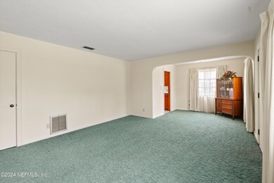 07-Living Room