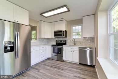 13 Niland Ln, Woodbury, NJ 08096 - photo 5