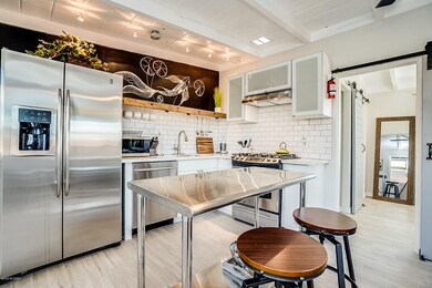 2525 E Spring Street-5