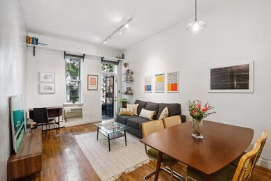 321 E 89th St unit 1G, New York, NY 10128 - photo 4