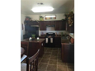 11460 Flor Rubus Ct, Socorro, TX 79927 - photo 6