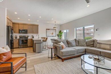 1143 S Gap Canyon Parkway 10-large-005-0