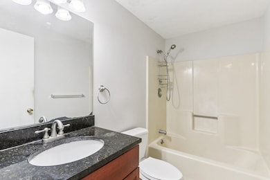 1710 Skyline Dr unit 10, Lowell, MA 01854 - photo 4