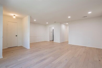 14445 Misty Meadow Ln unit L, Houston, TX 77079 - photo 2