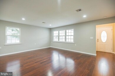 6 Cheshire Ct, Southampton, NJ 08088 - photo 6