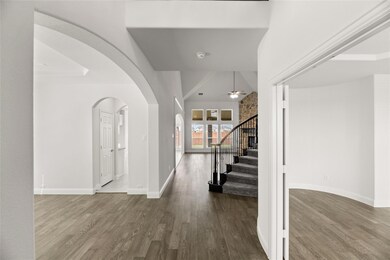 6736 Rockshire entry1