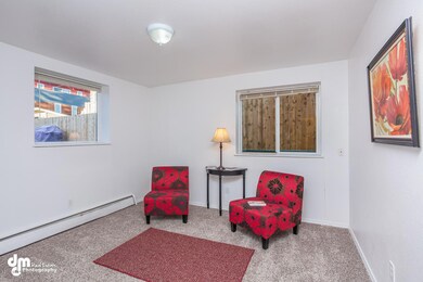 2805 W 29th Ave Anchorage AK-large-002-4