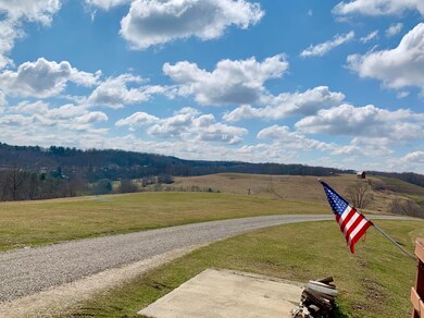 21221 Township Road 282, Coshocton, OH 43812 - photo 4