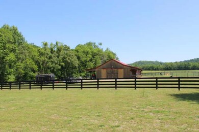 40x60 barn built in the Spring of 2012. Has a stable, workshop & kennel.