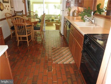 146 Pearlcroft Rd, Cherry Hill, NJ 08034 - photo 3