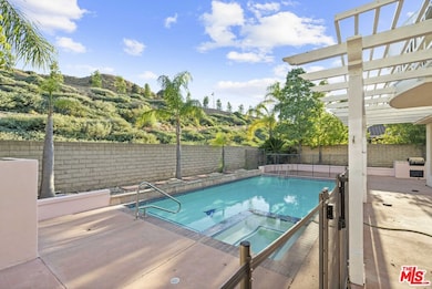 20336 Androwe Ln, Porter Ranch, CA 91326 - photo 3