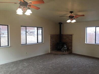 4101 Applewood Dr, Farmington, NM 87402 - photo 2