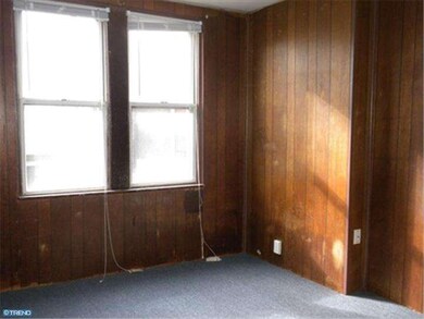 322 Berbro St, Darby, PA 19023 - photo 7