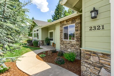 Wyndham front walk