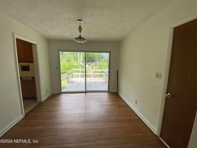 2840 Emily Ln W, Jacksonville, FL 32216 - photo 4