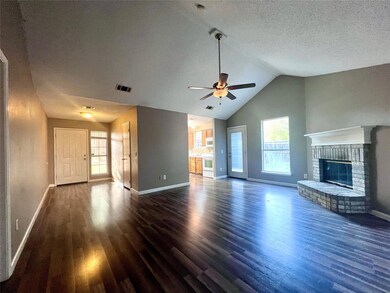 118 S Rustic Trail, Wylie, TX 75098 - photo 4