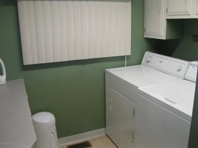 162 Tompkins St, Pittston, PA 18640 - photo 7