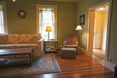 Livingroom5