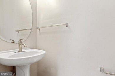 21487 Rusty Blackhaw Square, Sterling, VA 20164 - photo 7